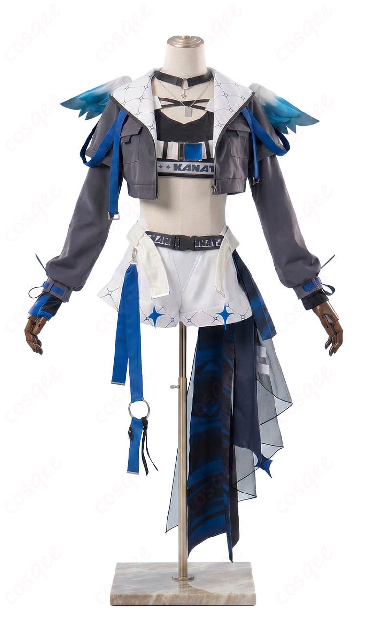 天音かなた コスプレ衣装の正面全体。ジャケットとブラトップ、ボトムのバランスが分かる構図。