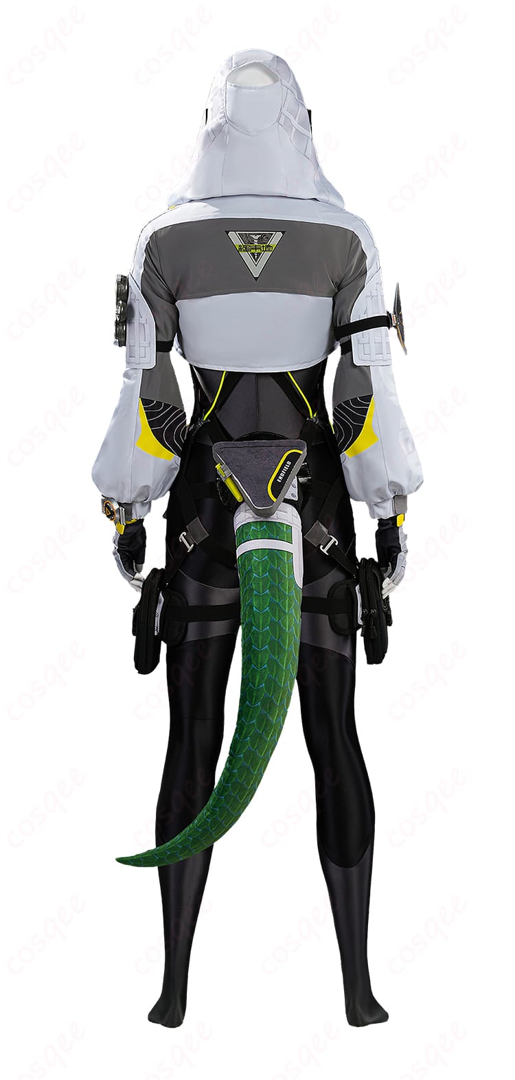 フローライト戦闘服コスプレの背面カッティングとベルト配置