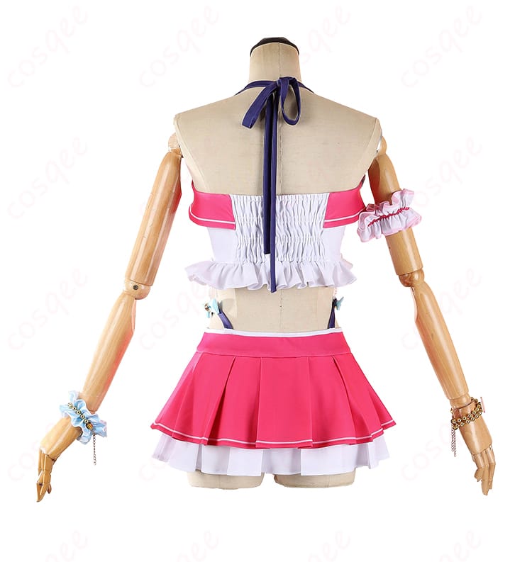 矢澤にこ 水着Ver. コスプレ衣装の背面全体。背面開閉部とリボンの配置、フィット感を示す。