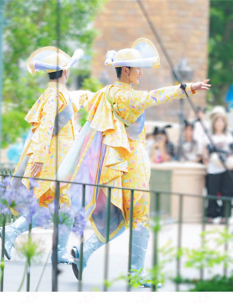 東京ディズニーランド ハーモニー・イン・カラー ダンサー衣装の背面ディテールとシルエット
