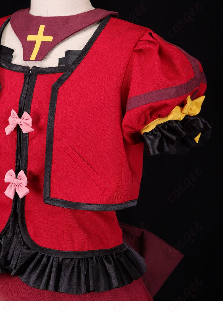 ヴィータ騎士服ver.ジャケットの肩袖装飾ディテール