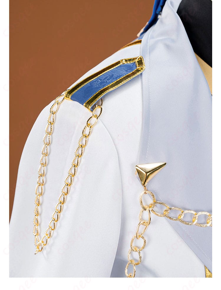衣更真緒Selectコスプレ衣装の肩部分にあしらった立体装飾の詳細