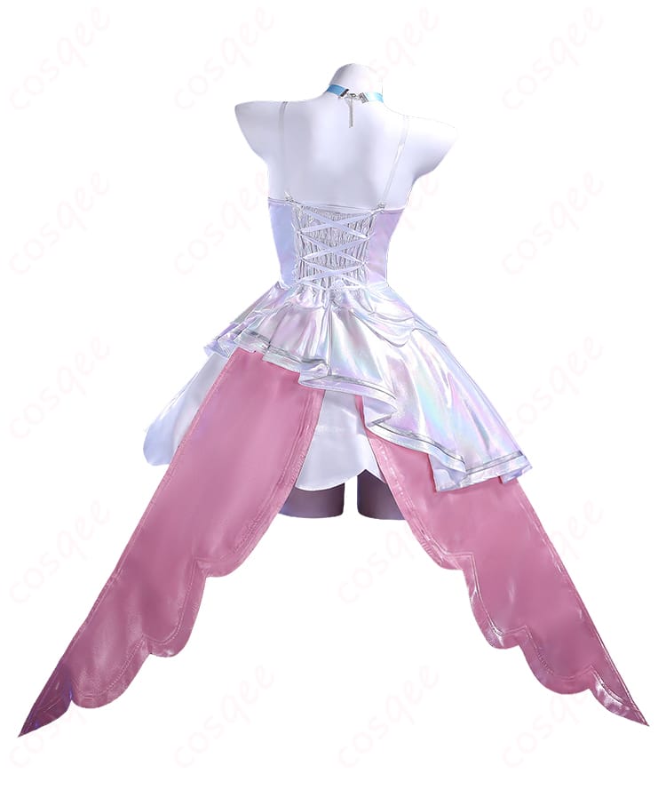 NEEDY GIRL OVERDOSE 超絶最かわてんしちゃん コスプレ衣装の背面全体と羽根パーツ