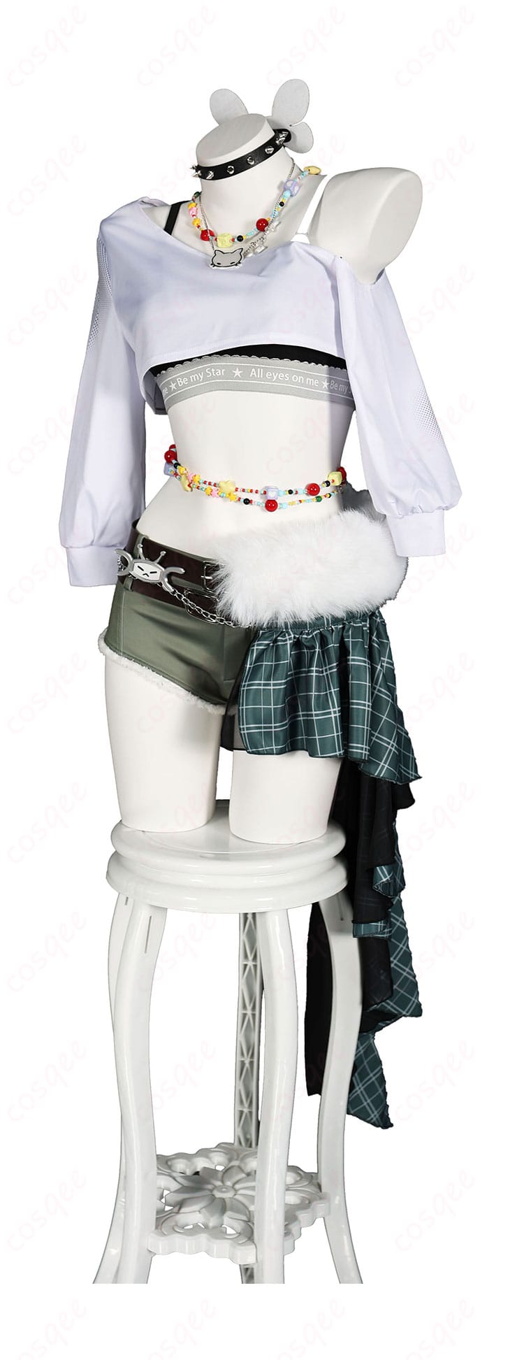 プリカT.T. STARコスプレ衣装のトップスとショートパンツを含む正面デザイン