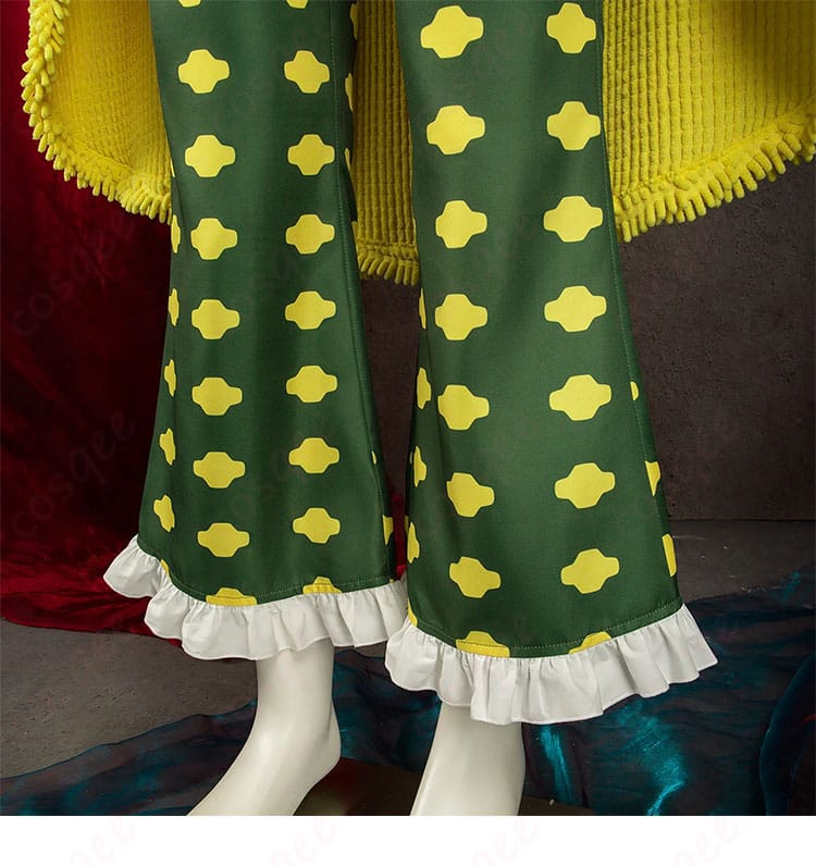 ONE PIECE 海賊無双4 黒ひげ衣装のパンツ装飾と裾まわりのディテール