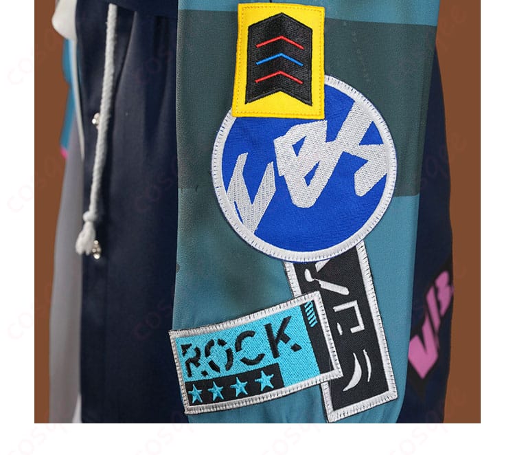 小豆沢こはねROOKIE SURVIVOR衣装のジャケット袖ディテール