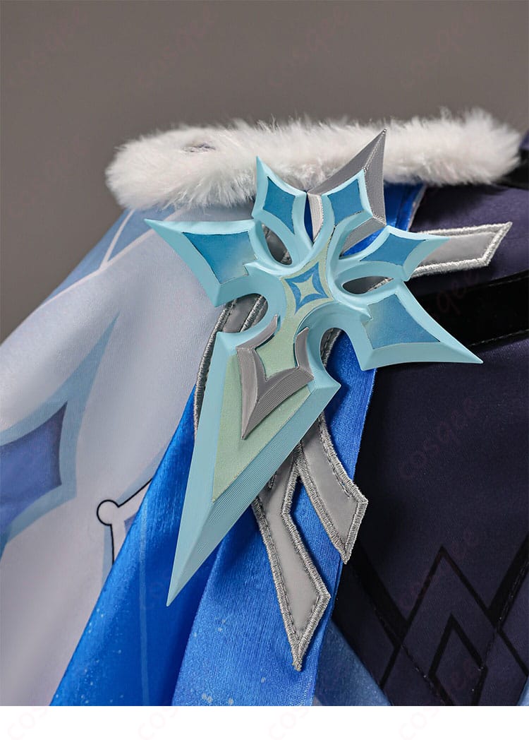蛍の戦闘服コスプレ衣装に付属する背面肩飾りのディテール