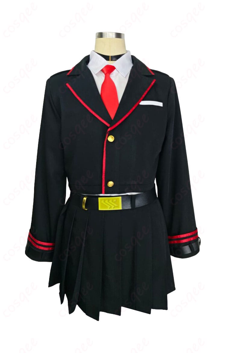 五十嵐ショウコ コスプレ衣装のジャケットとプリーツスカート正面