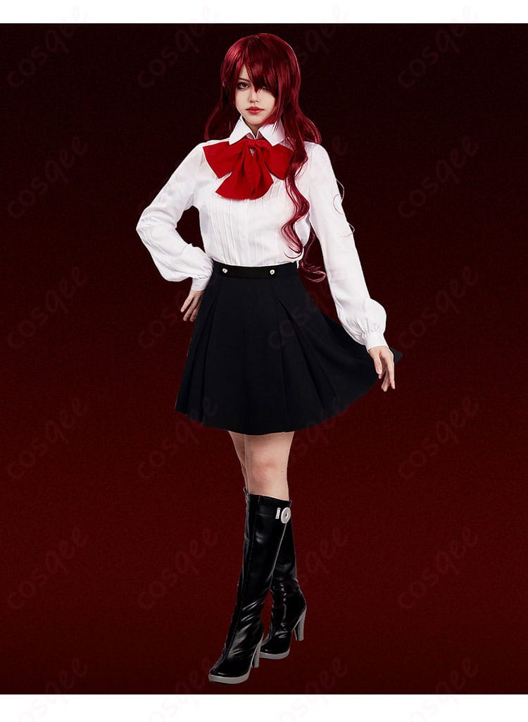 桐条美鶴の月光館学園制服コスプレ衣装を着用した正面スタイル