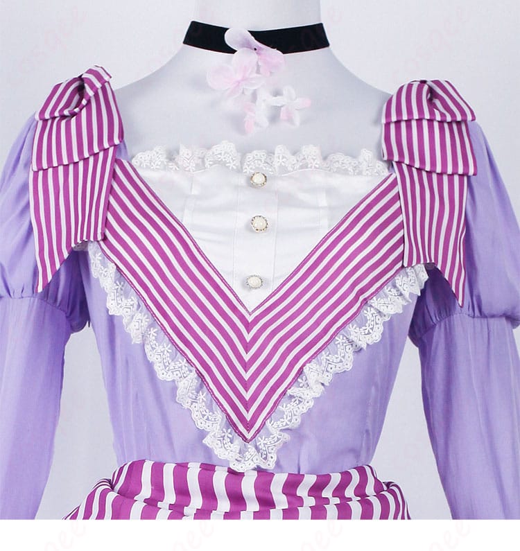木之本桜コスプレ衣装の襟元とチョーカー周辺の装飾ディテール