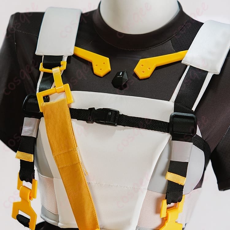 ヴェクター コスプレ衣装｜フード付きコートで再現するクールな戦術スタイル - 4枚目の画像
