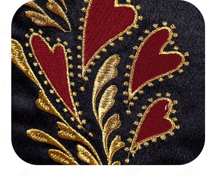 リドル・ローズハートのマスカレード衣装の刺繍部分