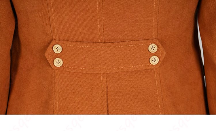 バイオハザードRE:4 コート背面ディテール|肩ヨークとバックベルト完全再現