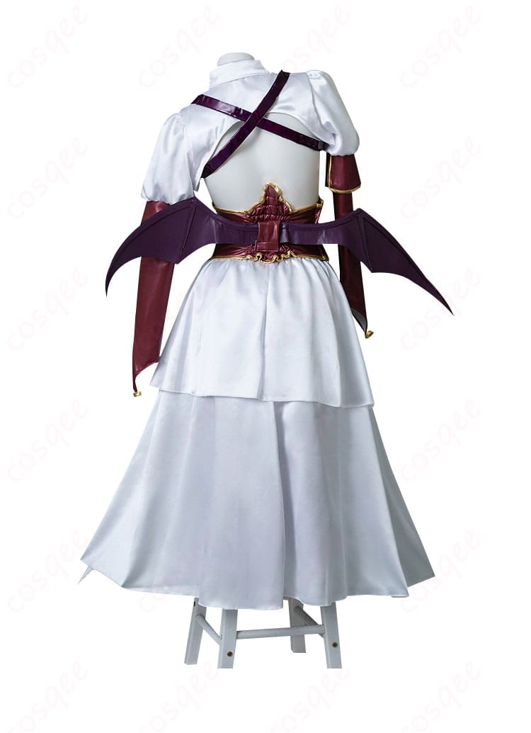 まほあこ 柊うてな コスプレ衣装 マジアベーゼ 背面ショット。印象的な背部装飾が特徴