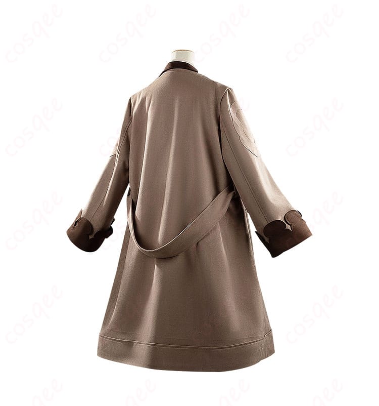 エナー・アールウェット コスプレ衣装の背面全体画像。リアルなバックスタイルを確認できます。