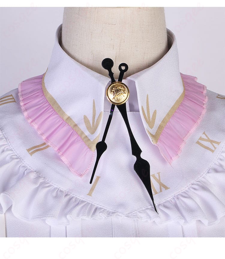 暁山瑞希 コスプレ衣装 襟元の時計風装飾|細部までこだわったアクセントが魅力