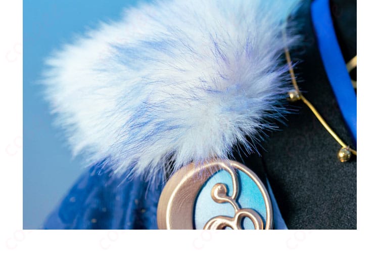 コスプレ衣装 月隠れの宴 肩装飾の毛玉パーツ、立体感のあるふわふわデザイン。