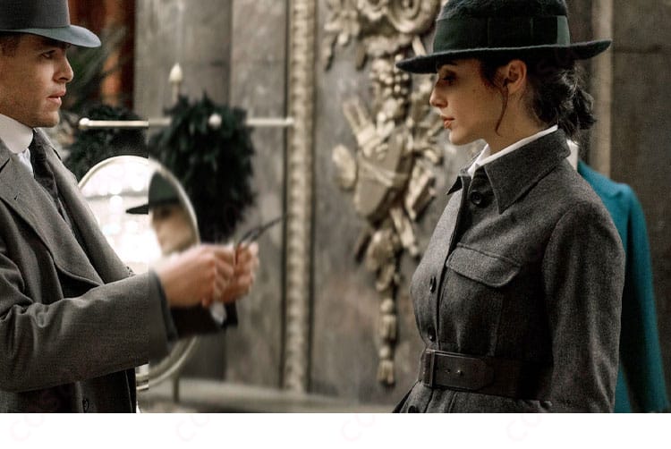 ワンダーウーマン1984 ダイアナ・プリンス コスプレ衣装とキャラクターの組み合わせ画像