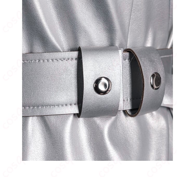 骨董商(戚十一) コスプレ衣装のベルトアクセサリーの細部までこだわり