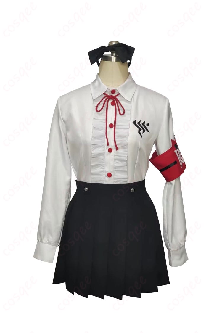ブルーアーカイブ 火宮チナツ コスプレ衣装 ゲヘナ学園制服の正面写真。キャラクターの特徴を忠実に再現したデザインです。コスプレイベントや撮影にぴったり!