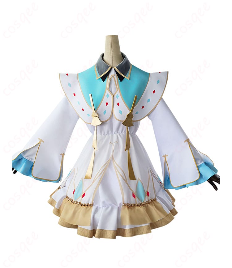 初音ミク クリスマス 2023 コスプレ衣装の正面全体画像。細部まで忠実に再現されたデザインをぜひご確認ください。