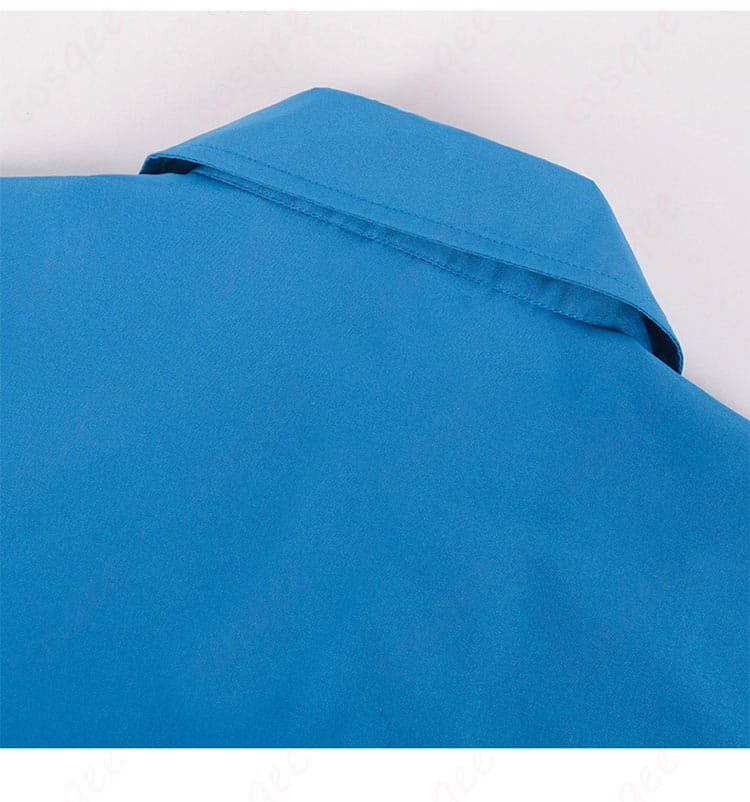 ゾン100 竜崎憲一朗 コスプレ衣装の領口部分のディテール。細かい刺繍とデザインの忠実再現。