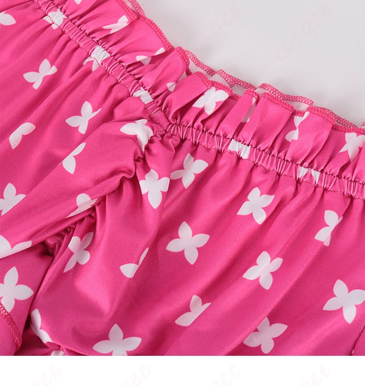 【推しの子】星野ルビー 水着コスプレ衣装の上衣の領口部分。アイドルらしいかわいらしいディテールが再現されています。