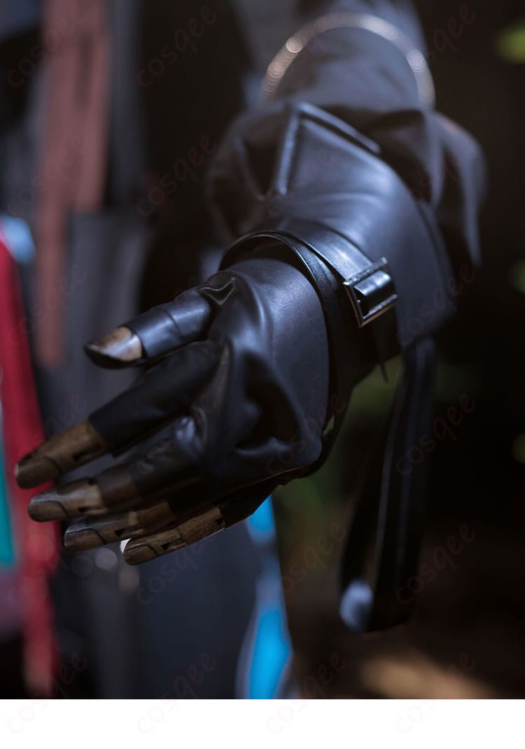 原神 魈 コスプレ衣装 手袋のディテール。衣装に合わせたデザインが魅力。