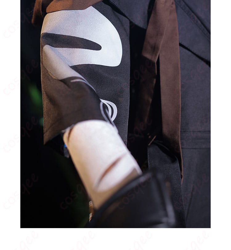 原神 魈 コスプレ衣装 袖の装飾ディテール。美しい装飾が施されています。