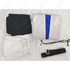 ブルーアーカイブ 先生 制服コスプレ｜端正モノトーンでスマートに決まる学園監督官スタイル - 4枚目の画像（サムネイル）