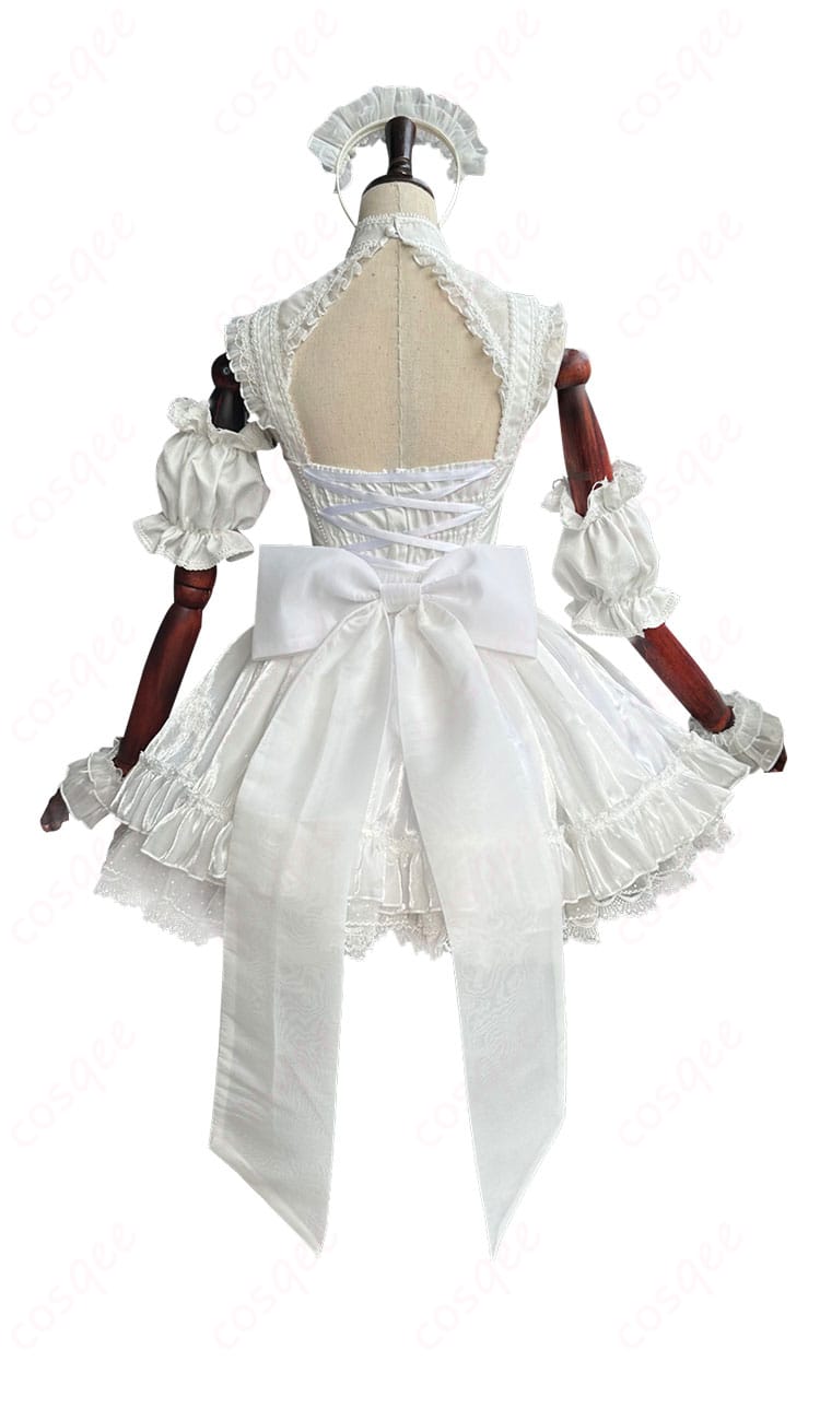 Fate/Grand Order レディ・アヴァロン コスプレ衣装 背面図。背面も忠実に再現、イベントや撮影に最適なコスプレ衣装。