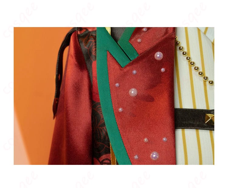 あんさんぶるスターズ!! Trickstar コスプレ衣装 左側の衣襟装飾。細部まで精巧に仕上げられたデザインで、キャラクターの特徴を表現しています。