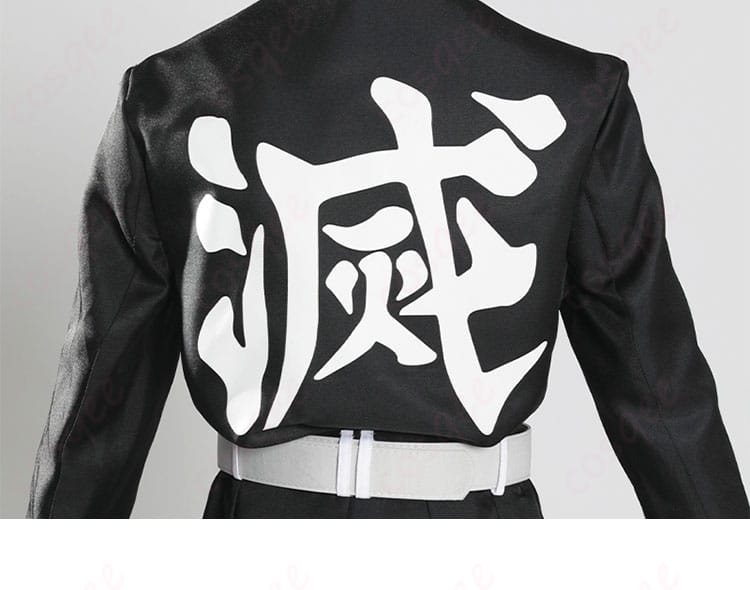 背面の刺繍とデザインのディテール、鬼滅の刃のキャラクターらしい仕上がり