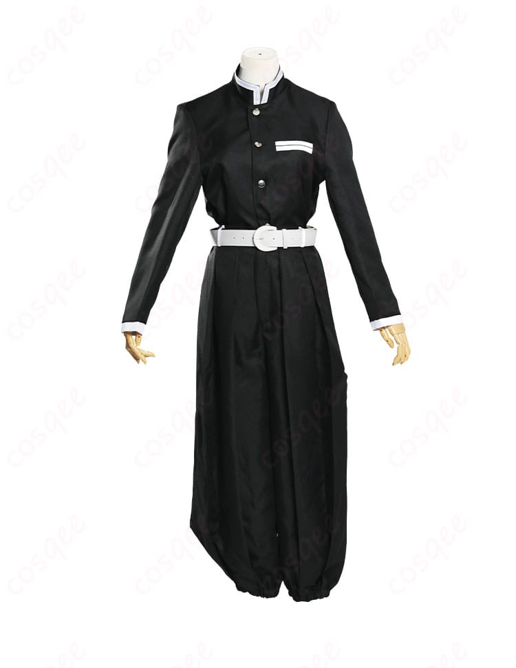 黒いコスプレ衣装の前面詳細、繊細な刺繍とデザインの特徴