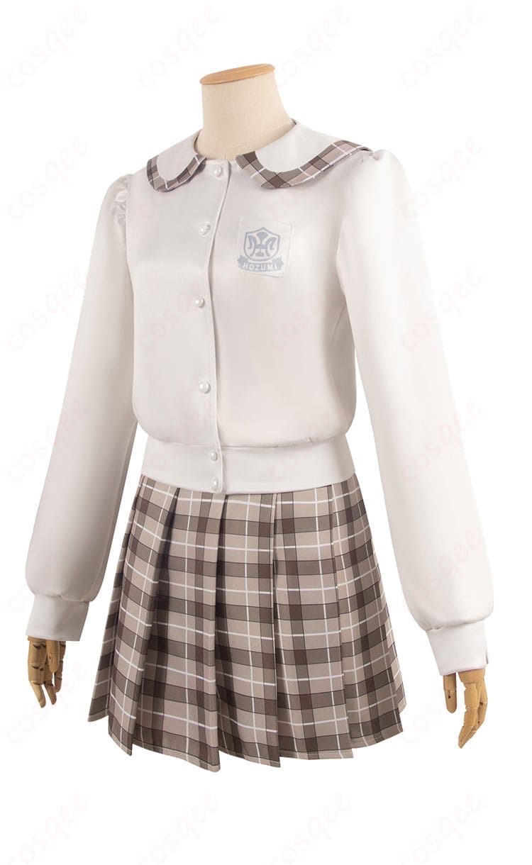春日野穹の制服コスプレ衣装の左側画像。服のバランスとデザインがよくわかる角度から撮影。