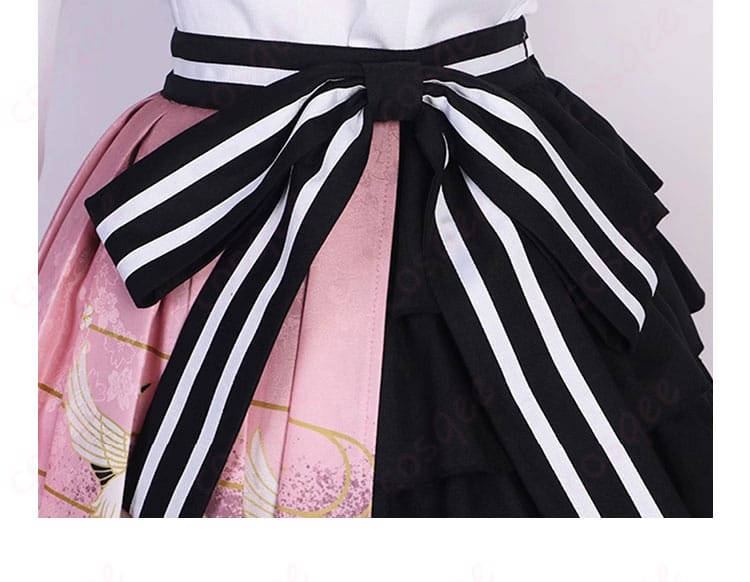 暁山瑞希コスプレ衣装の腰部黒白系リボン装飾詳細図