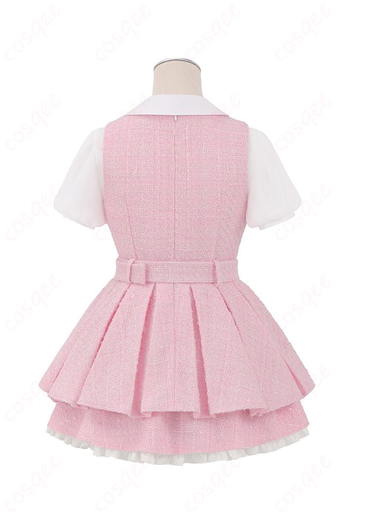 高坂穂乃果 コスプレ衣装の背面画像。衣装の後ろ側まで再現された詳細なデザインをお楽しみください。