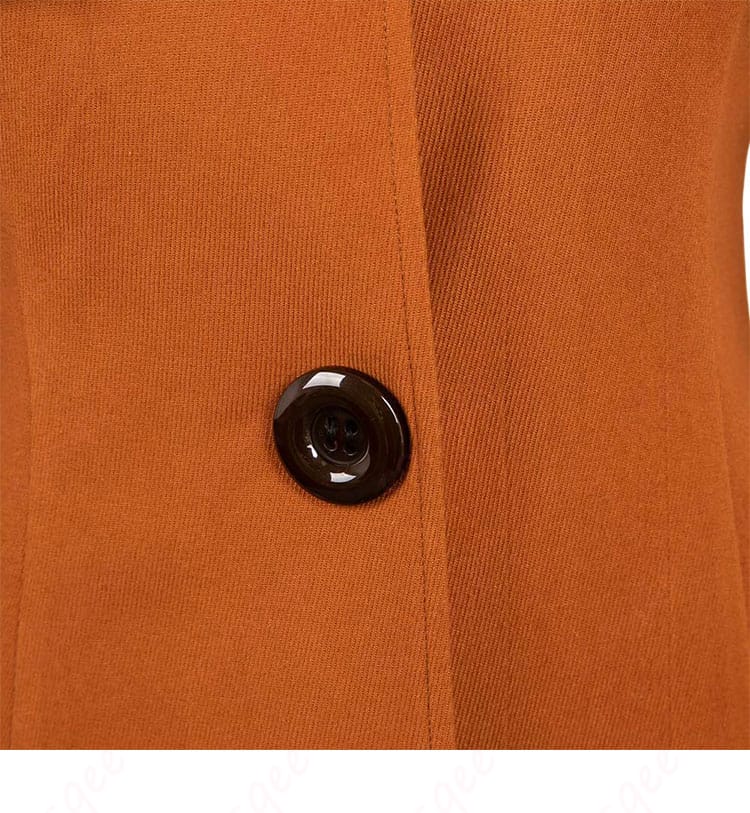 ピーチ姫のコスプレ衣装の衣扣細部。高品質な素材で作られた装飾。