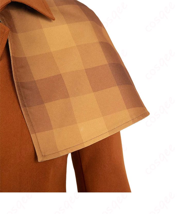 ピーチ姫の探偵コスプレ衣装の肩部分のデザイン。細かなディテールに注目。