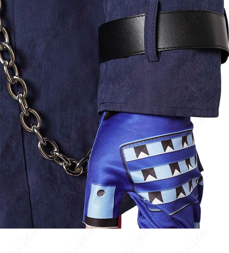 スティーブ・フォックス コスプレ衣装の手袋と衣袖装飾の詳細。精緻なデザインでキャラクターらしさを強調。