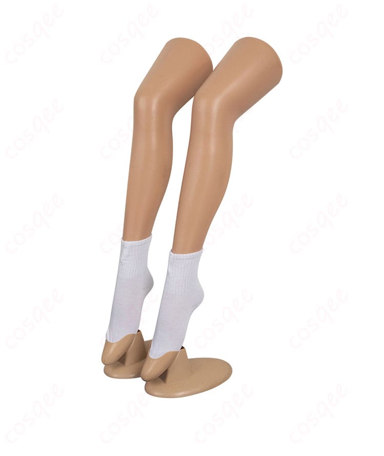 風間準のコスプレ衣装の靴下のディテール。キャラクターに合わせたデザインです。