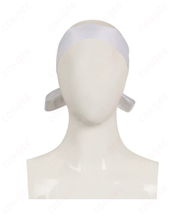 風間準のコスプレ衣装の頭巾の装飾。キャラクターの特徴を忠実に再現。