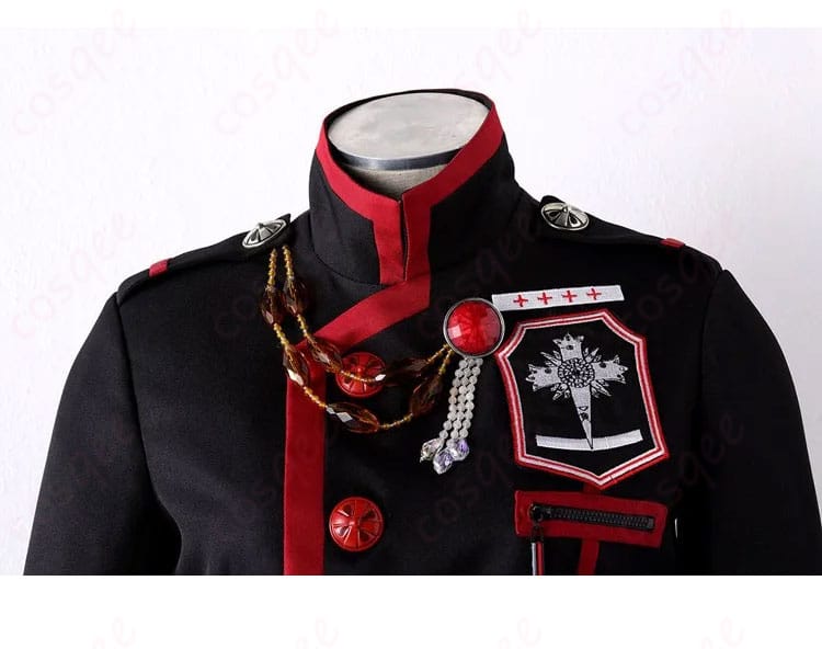 リナリー・リーのコスプレ衣装の衣領部分の装飾ディテール。刺繍とデザインの美しさが際立っています。