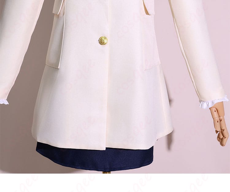 ヨル・フォージャー コスプレ衣装の衣摆部分の詳細。優れた作りで、フィット感と美しいラインが特徴。