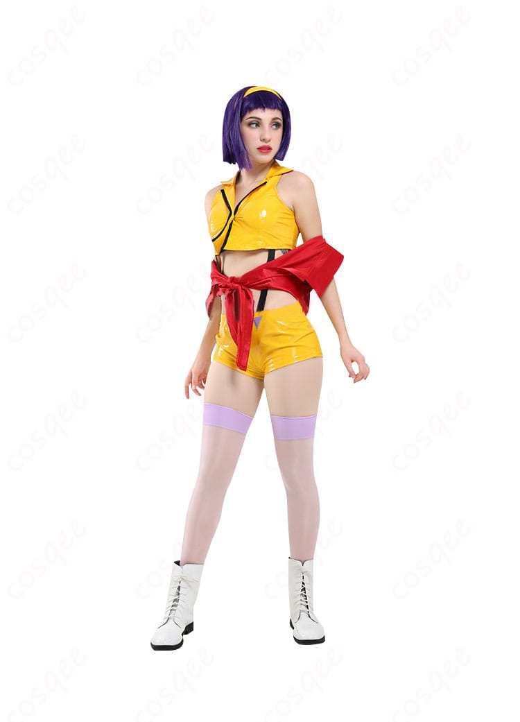 フェイ・ヴァレンタイン コスプレ衣装 カウボーイビバップ 正面写真 キャラクターと衣装が一体化した姿。コスプレファン必見の一枚!