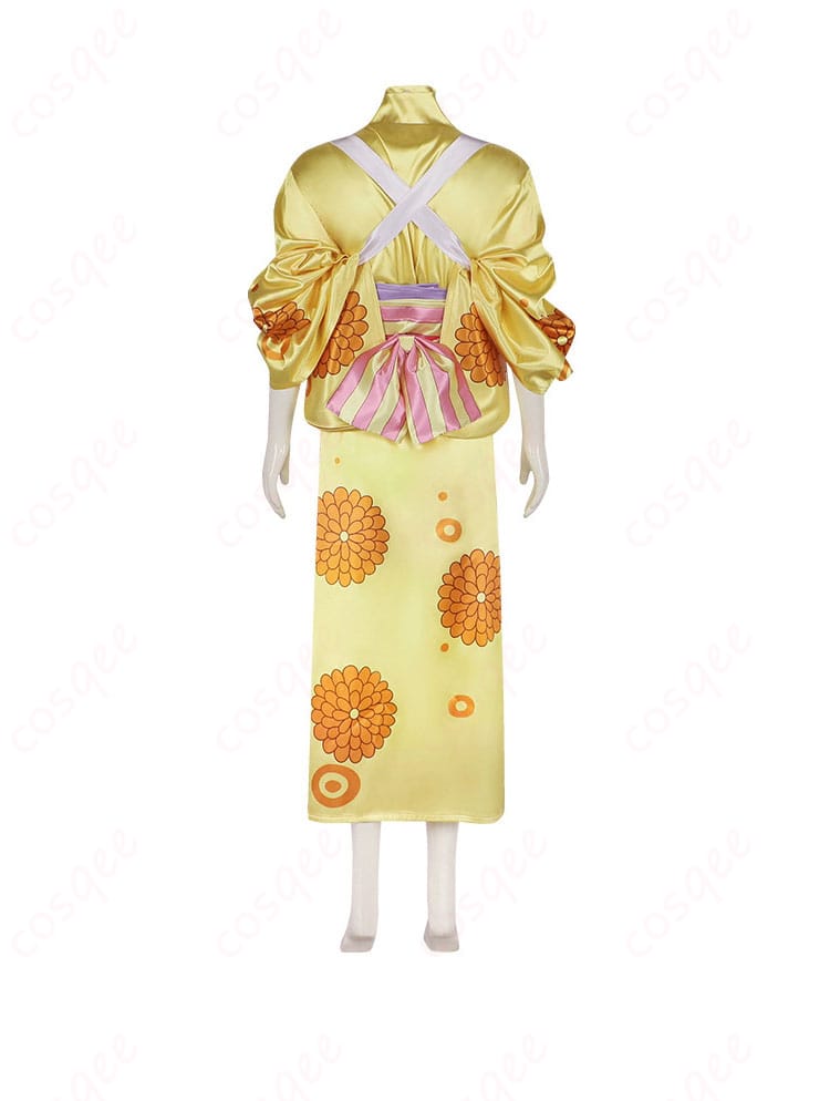 ONE PIECE 菊の丞 コスプレ衣装の背面図。ディテールまでこだわったデザインが魅力。コスプレ衣装を探しているあなたに。