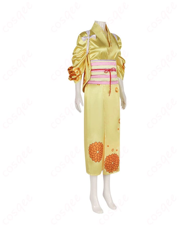 ONE PIECE 菊の丞 コスプレ衣装の左側面。着心地とデザインの美しさが際立つ。コスプレ愛好者にぴったりの一着。