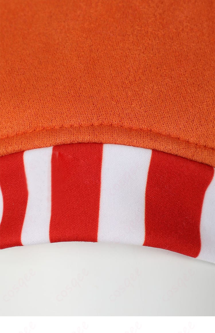 実写版バギー衣装の帽子の赤と白のストライプ模様の装飾部分。