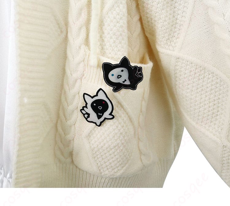 アイリス(IRyS)コスプレ衣装の外套ポケットの装飾詳細。細部までこだわったデザイン。