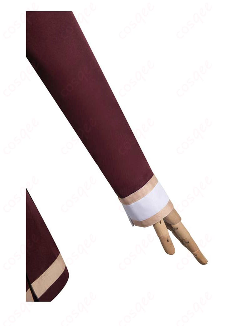 黄前久美子 コスプレ衣装 袖部分の装飾。細部まで再現された袖口のデザインが魅力的。